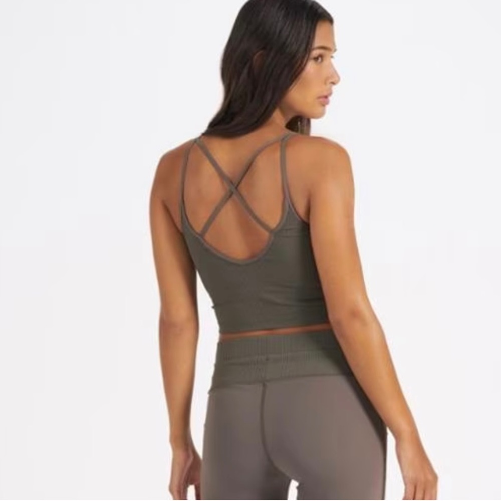 Vuori Rib Crop Tank Top